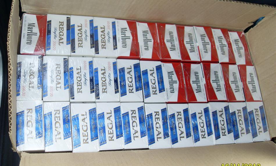 2013-11-21-1350benzínka - cigarety.JPG